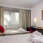 Novotel Airport