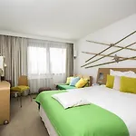 华沙机场诺富特酒店 4*