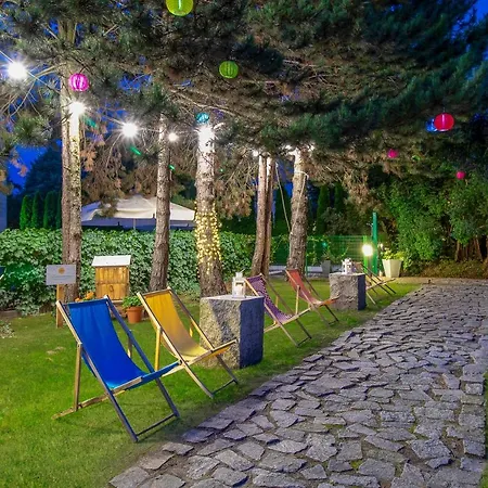 酒店 华沙机场诺富特酒店 4*