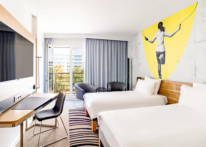 Novotel Airport Hotell 4*