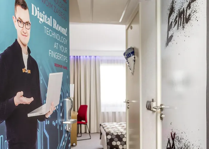 Hotell Novotel Airport 4*