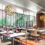 Novotel Airport 4*