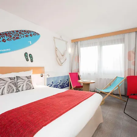 Hotel Novotel Airport 4*