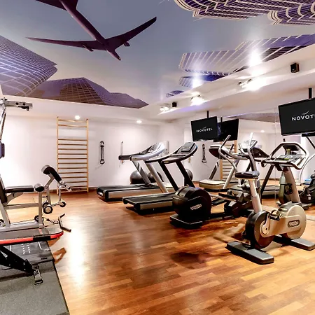 Novotel Airport Hotel 4*