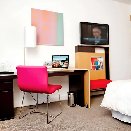 Novotel Airport Hotel Varsovia