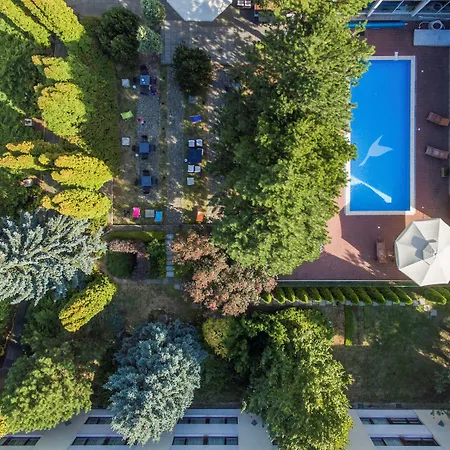 Novotel Airport 4* Varsovia