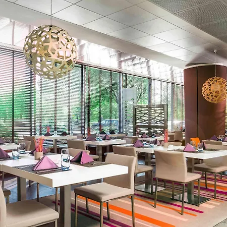 Novotel Airport 4* Varsovia