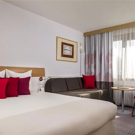 Novotel Airport Hotel