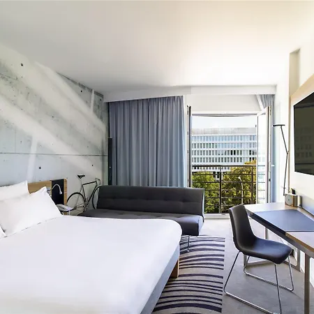 Hotel Novotel Airport