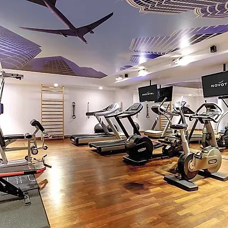 Hotel Novotel Airport 4*