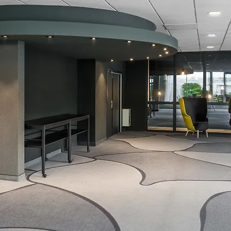 Novotel Airport Hotel Varsovia