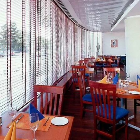 Novotel Airport Szálloda 4*