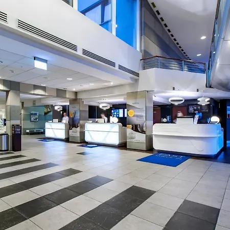Novotel Airport