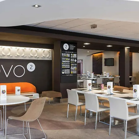 Novotel Airport Отель Варшава