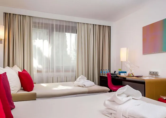 Novotel Airport Hotel Varsovia